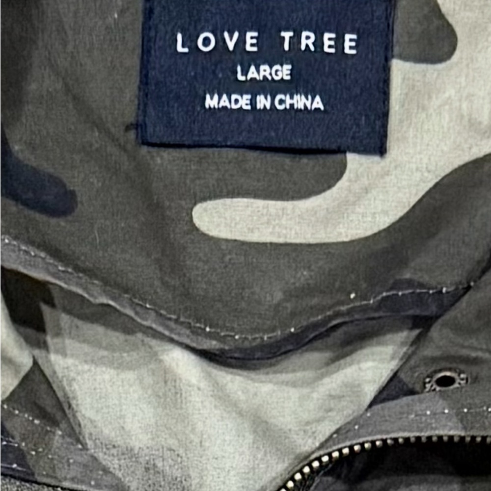 Camouflage Women's Jacket - Picture 3 of 10